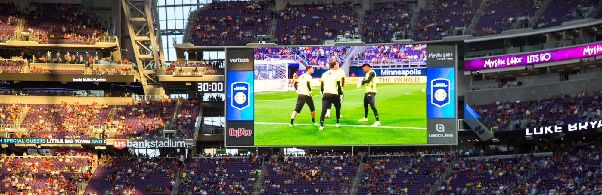 03fa55-20160804-usbankstadium-futbol-06-1-e1502797988449